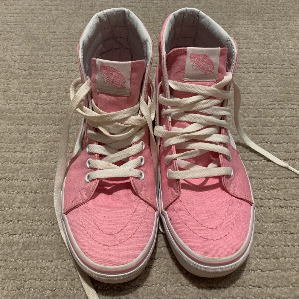 Women’s 7.5 pink high top vans